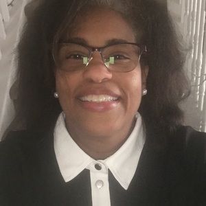 Meet your Posher, Jacqueline